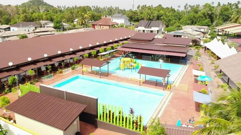 Asfa D Village - Resort - Homestay - Family Room Kemasik Kültér fotó