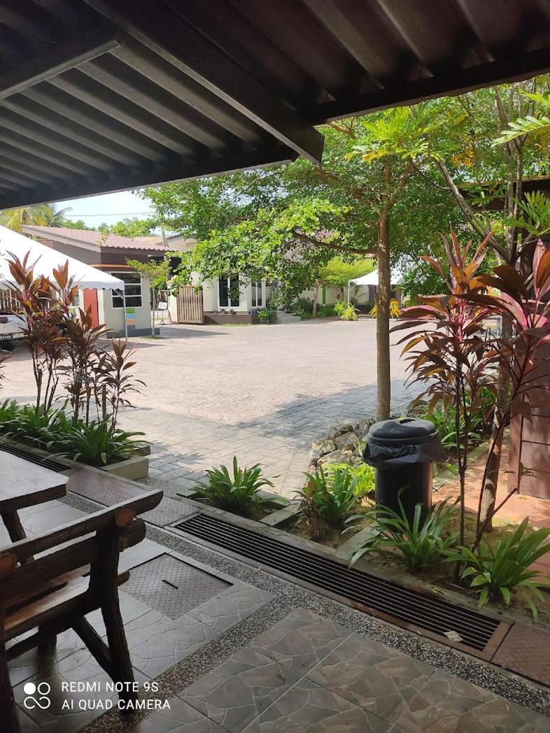 Asfa D Village - Resort - Homestay - Family Room Kemasik Kültér fotó